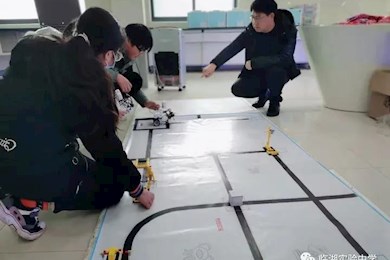 开展科技教育 培育创新人才——临湖实验中学科技教育又获新成果