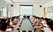青蓝携手，薪火相传 ——临湖实验中学举行新学期师徒结对仪式